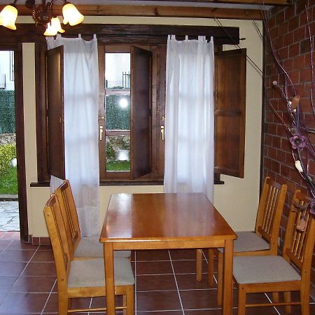 El Collau Villa ยาเนส ภายนอก รูปภาพ